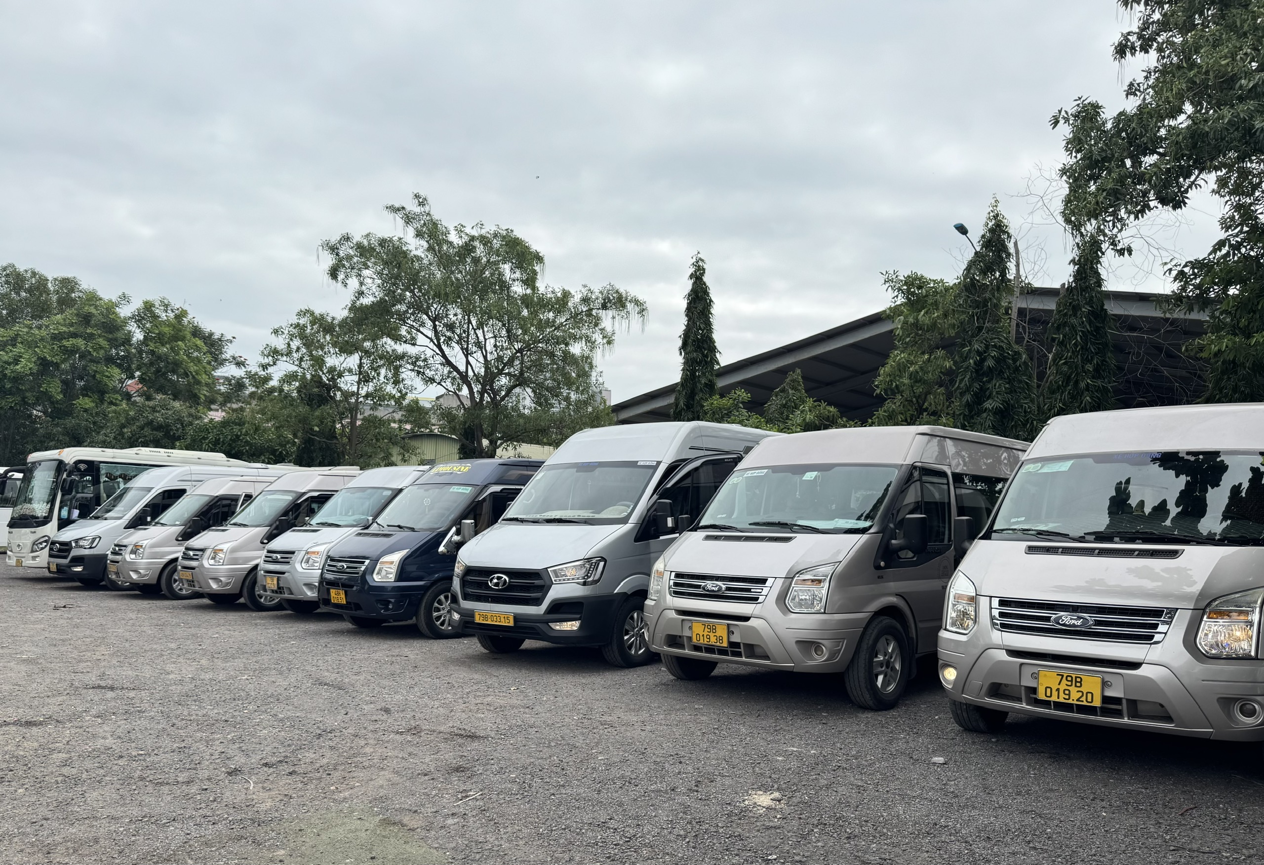 Bật mí 5 kinh nghiệm thuê xe du lịch Nha Trang giá tốt, chất lượng