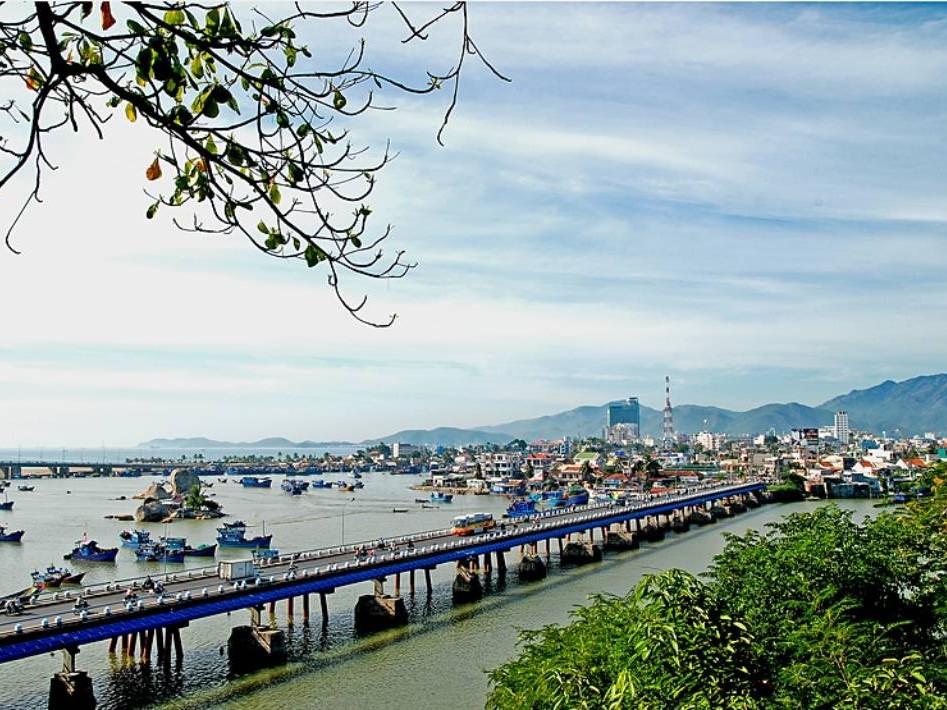 Du ngoạn sông cái Nha Trang